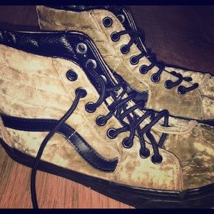 Vans Velvet Hightop
